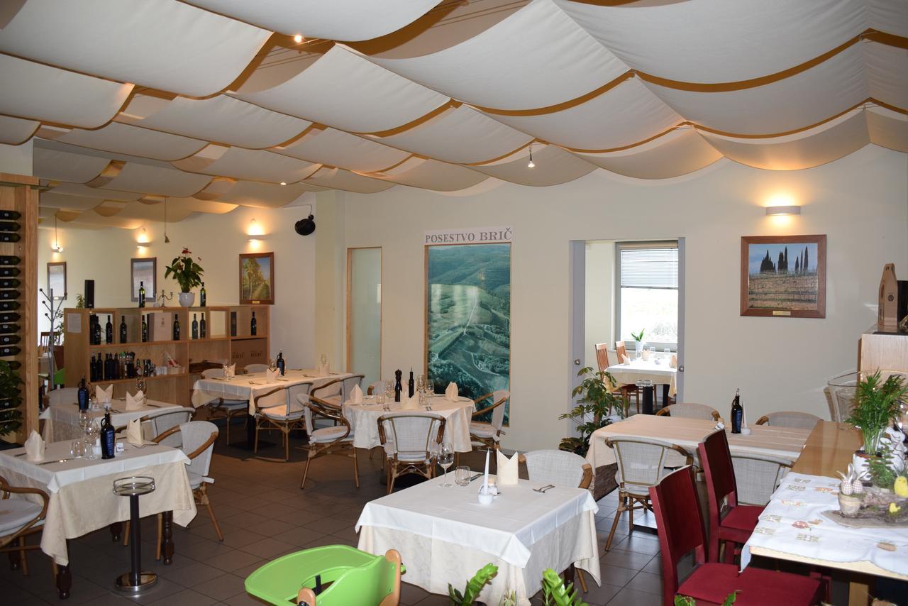 Restaurant Bric Dekani 외부 사진